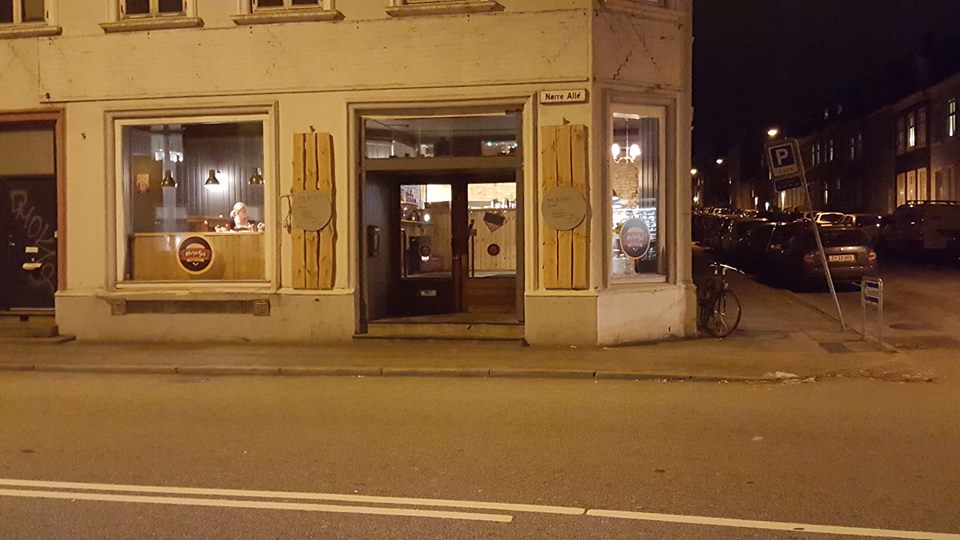 Murphys Burger Joint Facade