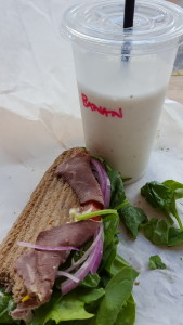 ffood roastbeef sandwich og shake